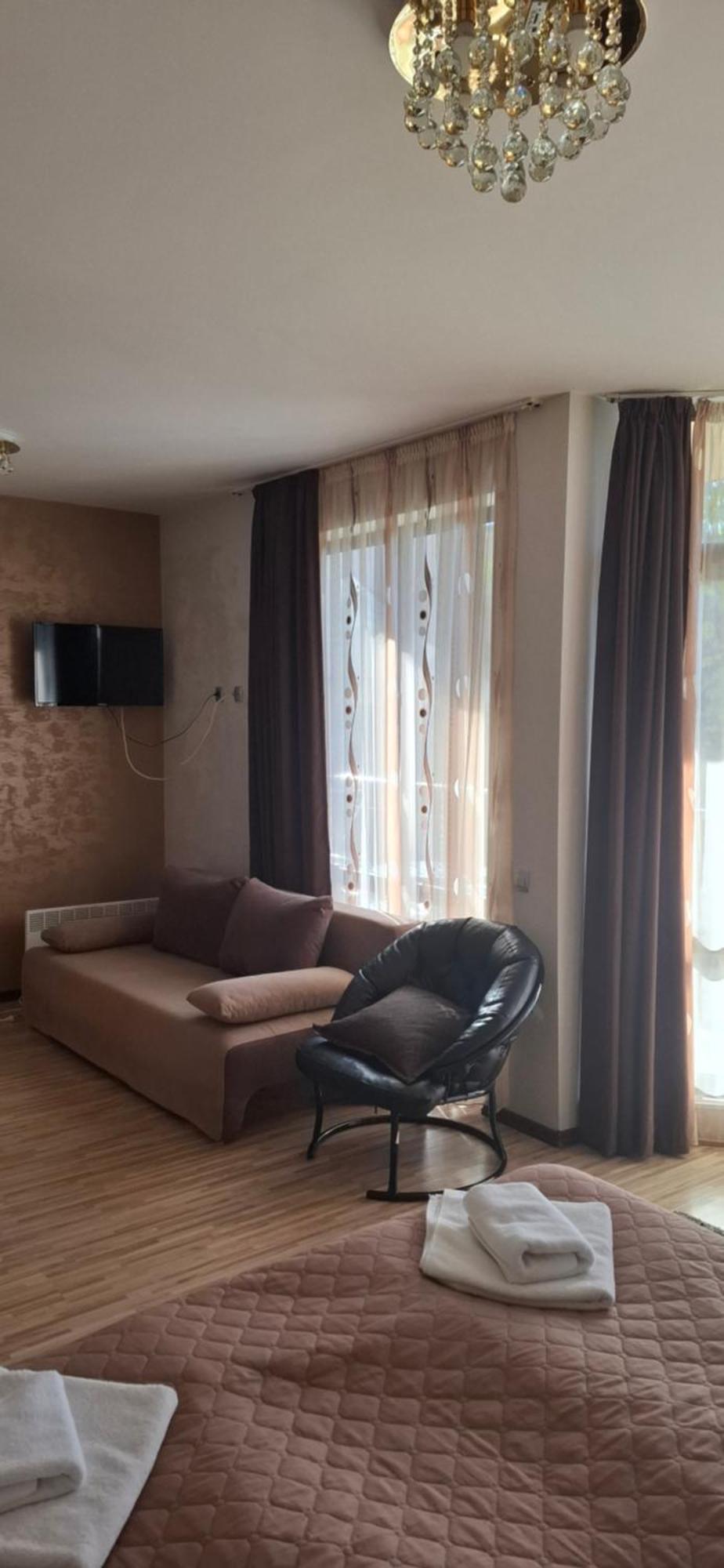 Fantasy Apartaments And Studios Avenue Комплекс Фантазия Хисаря Exterior foto